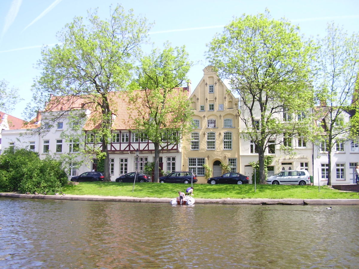 Die Obertrave in Lübeck "Malerwinkel"