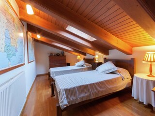 Villa Garriguella Características 26