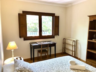 Villa Garriguella Features 33