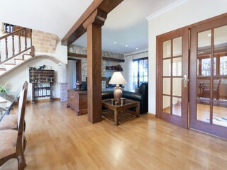 Villa Garriguella Caratteristiche 24