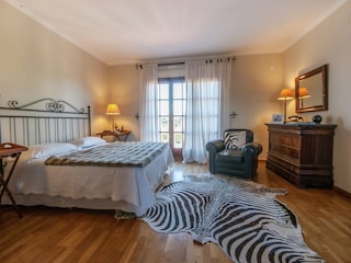Villa Garriguella Features 19