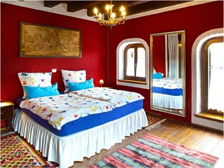 1.Stock - Schlafzimmer mit King size Bett,