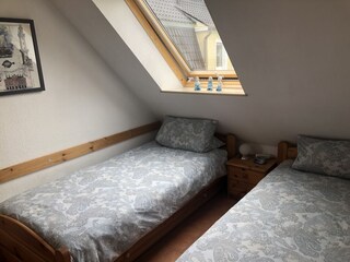 Zweites Schlafzimmer