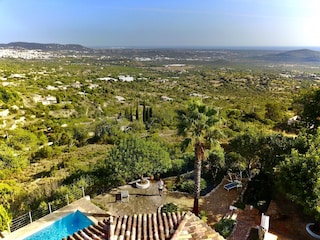 Blick von der Terrasse – Panoramablick