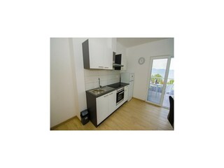 Apartment Potomje Ausstattung 21