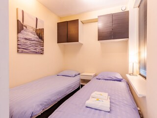 Schlafzimmer mit 2 Einzelbetten