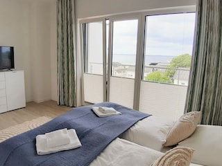 Schlafzimmer mit Doppelbett