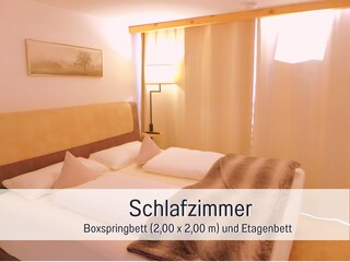 Schlafzimmer "Süd"