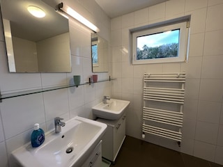 Badezimmer 2