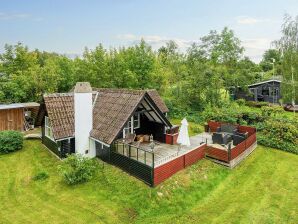 5 Personen Ferienhaus in Allingåbro-By Traum - Fjellerup Strand - image1