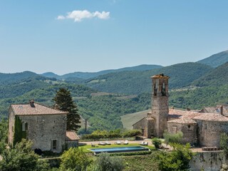 Villa Solfagnano Outdoor Recording 5