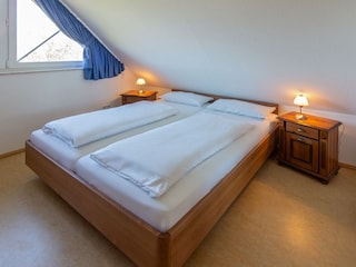 Schlafzimmer III im 2.OG