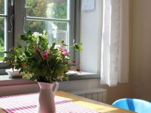 holiday apartment in Steffenshagen with garden - Steffenshagen - image1