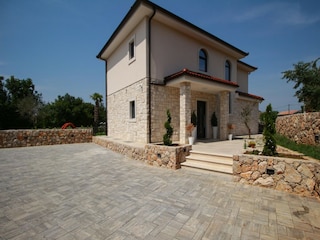 Villa Malinska Außenaufnahme 3