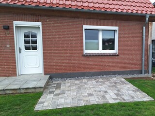 Ferienwohnung Eingangsbereich und Terrasse
