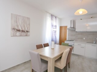 voll ausgestattete Küche