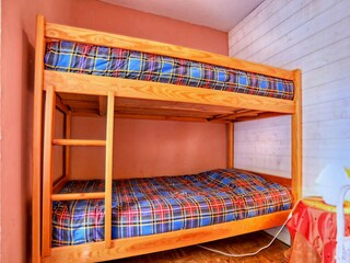 Holiday house Montaigu-les-Bois Features 16