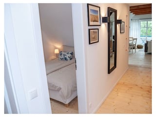Gang mit Blick in die Wohnung