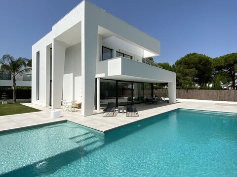 Villa a Roche (Andalusia)