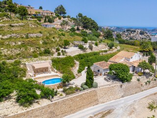 Finca Elodie in its beautiful surroundings