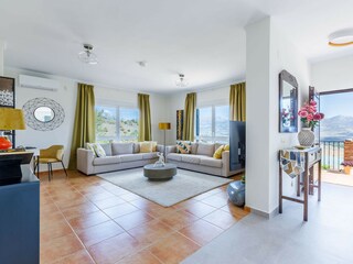 Villa Viñuela Caratteristiche 36