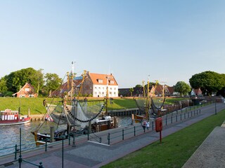 Die Hafenpromenade