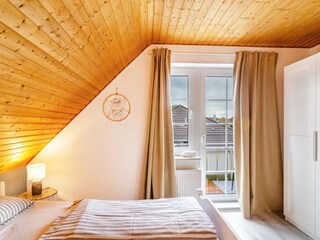 Vom Schlafzimmer auf den Balkon