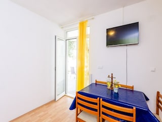 Apartment Drace Features 14
