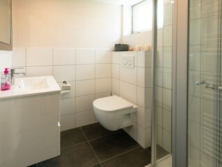Bad mit Dusche
