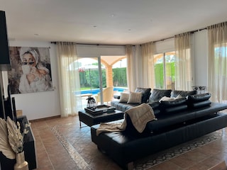 Holiday house Sant Pere Pescador Features 21