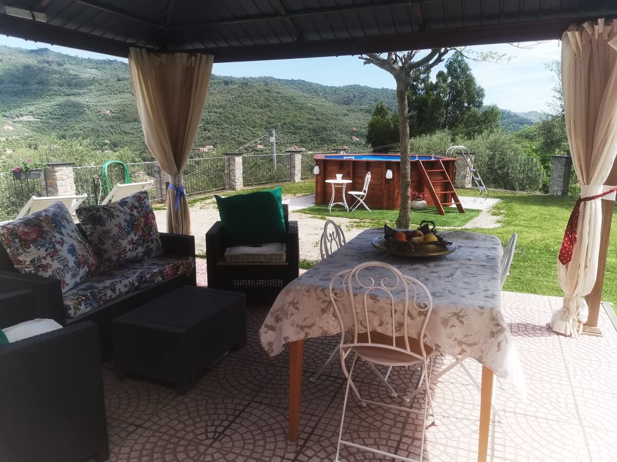 Vakantieappartement Pontedassio Buitenaudio-opname 1