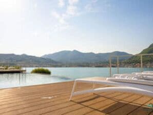 Holiday park Apartments Resort Porticciolo Boutique - Salò - image1