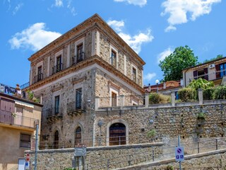 Holiday house Sant Angelo Di Brolo Environment 34