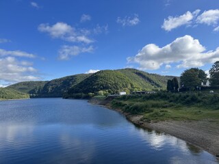 Der Rursee - direkt vor dem Haus