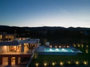 NEW! Villa Colourful with 55sqm heated pool, Hot-Tub, Sauna, Game room - Zmijavci - image1