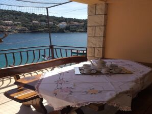 Three bedroom apartment with balcony