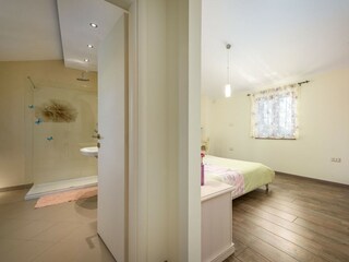 Villa Tinjan Caratteristiche 35