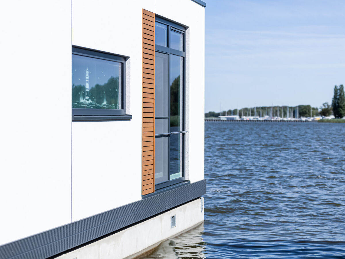 Floatinghouses Seitenansicht