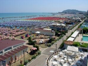 Apartamento Piso funcional en el centro de Cattolica junto al mar - católica - image1