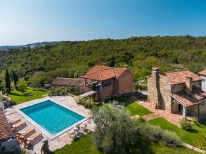 Villa Malini with Pool, Sauna and Fenced Garden - Labin - image1