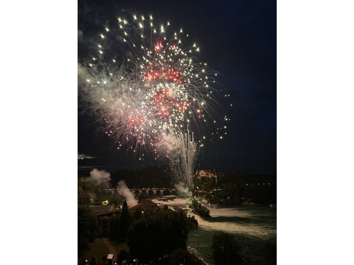 Feuerwerk am Rheinfall Nationalfeiertag Schweiz