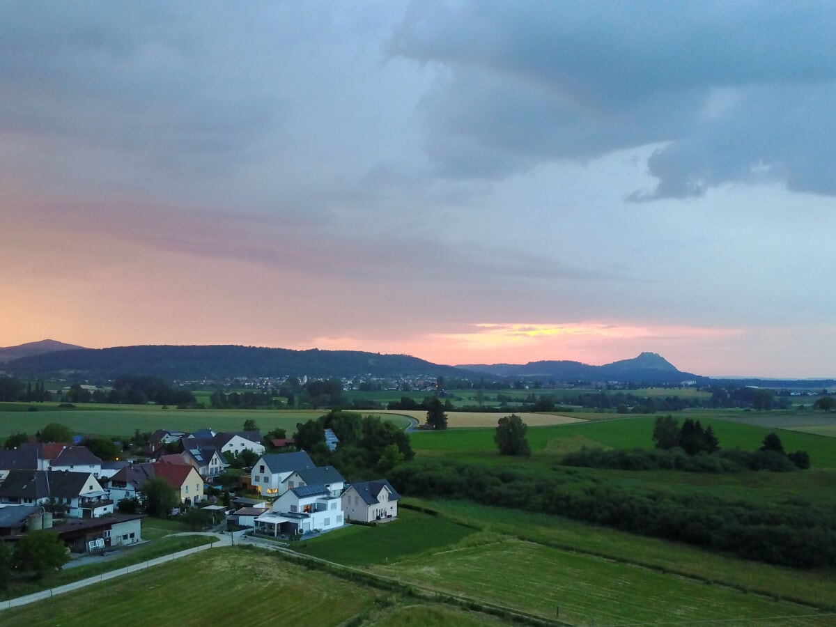 Schöner Blick auf das Haus und einen Teil vom Ort