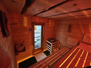 Sauna received an upgrade on lights & oven