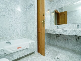 Ferienhaus Sant Pere Pescador Ausstattung 33