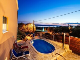 Vakantiehuis Maslenica Buitenaudio-opname 10