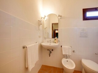 Farmhouse Morrona Features 29