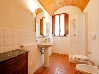 Farmhouse Morrona Features 31