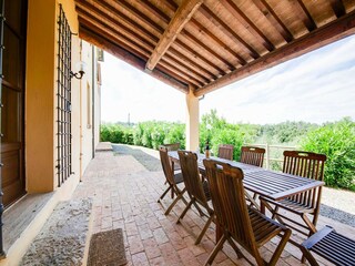 Farmhouse Morrona Outdoor Recording 8