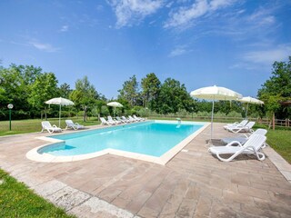 Farmhouse Morrona Outdoor Recording 3