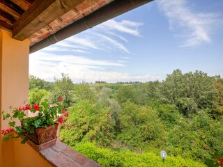 Farmhouse Morrona Outdoor Recording 13